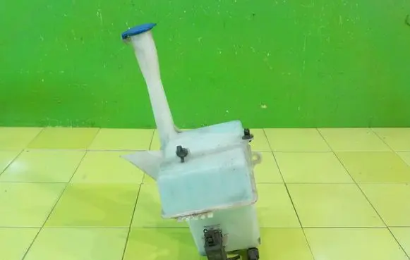 Hyundai i40 Windshield washer fluid reservoir/tank 986103Z001 XP259