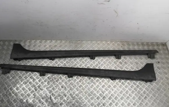 Seat Arona Sill 6F9853851 6F9853852