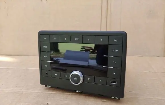 Renault Clio V Audio system kit 