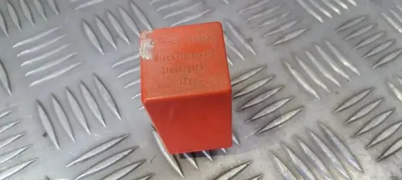 Ford Mondeo MK I Other relay 68125