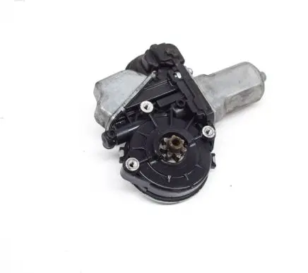 Toyota Prius (XW30) Front door window regulator motor 0620201241 8572030340