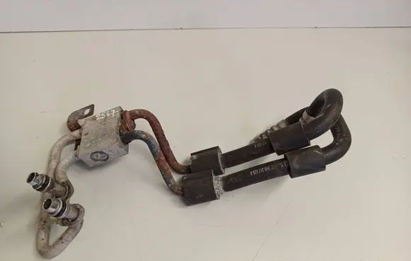 Volkswagen Tiguan Gearbox oil cooler pipe/hose 5N0317810A 5N0317027 5N0317825