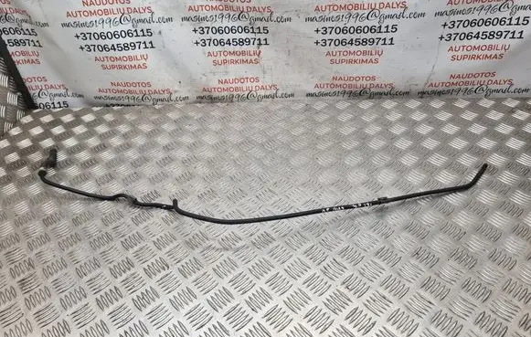 Engine coolant pipe/hose