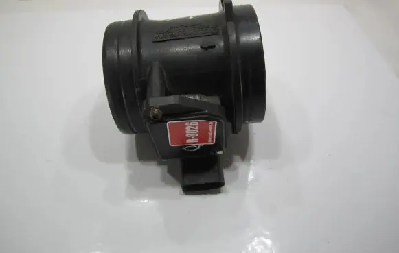 Audi A6 S6 C5 4B Mass air flow meter 06C133471A AFH7501A