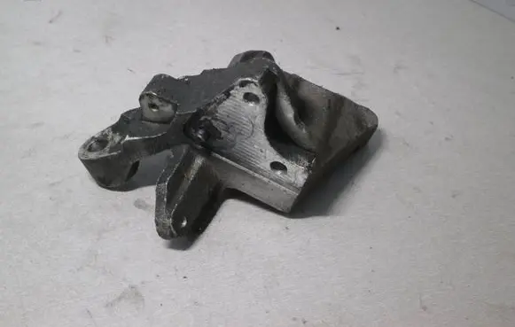 Mercedes-Benz ML W163 Engine mounting bracket A6281410440 6281410440