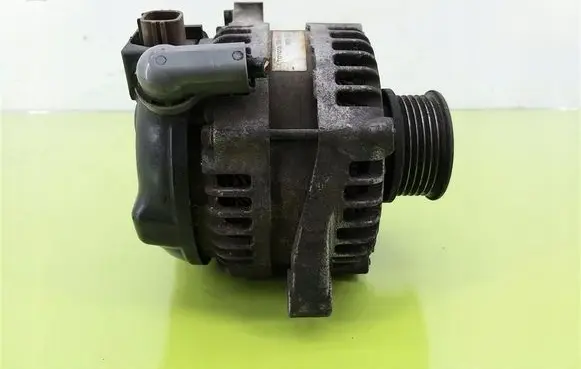 Toyota Yaris Generator/alternator 270600N040