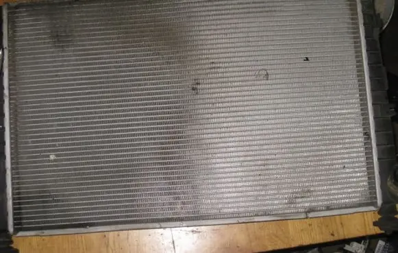 Ford Mondeo MK II Coolant radiator