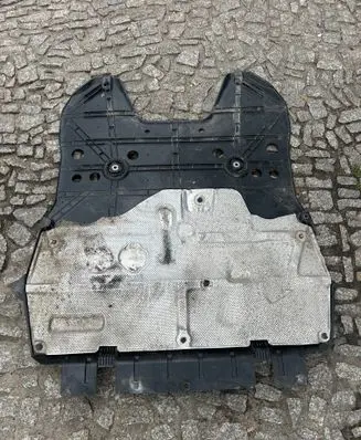 Citroen C4 II Picasso Engine splash shield/under tray 9806821580