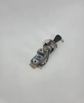 Subaru Legacy Ignition lock 88215AG000 X1T25971
