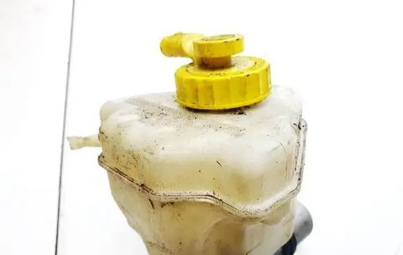 Porsche Cayenne (9PA) Brake fluid reservoir 03350884911 03.3508-8492.1