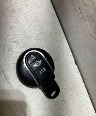 Mini Clubman F54 Ignition key/card 6805986