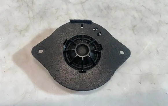 Audi A4 S4 B8 8K Panel speaker 8T0035399A