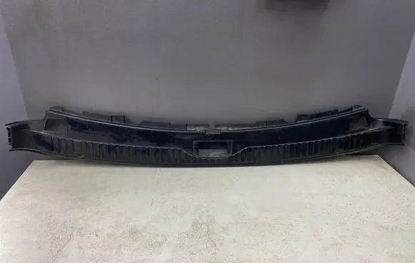 BMW 5 E60 E61 Trunk/boot sill cover protection 7050366 909879