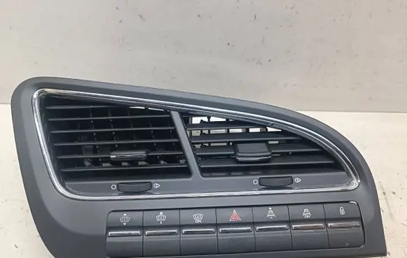 Peugeot 5008 Dash center air vent grill 9686528077 W14109 63191070