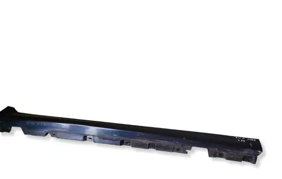 BMW 5 F10 F11 Side skirt front trim 