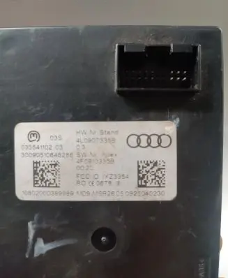 Audi Q7 4L Keyless (KESSY) go control unit/module 4L0907335B 033541102 4E0910335B