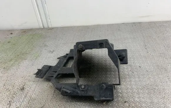 Citroen Berlingo Fog light bracket 9816770480 86723