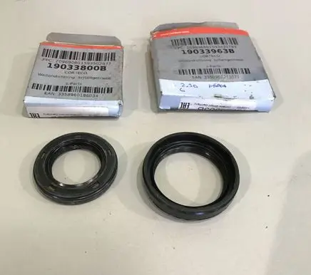 Opel Frontera A Gearbox gasket 19033963B 19033800B