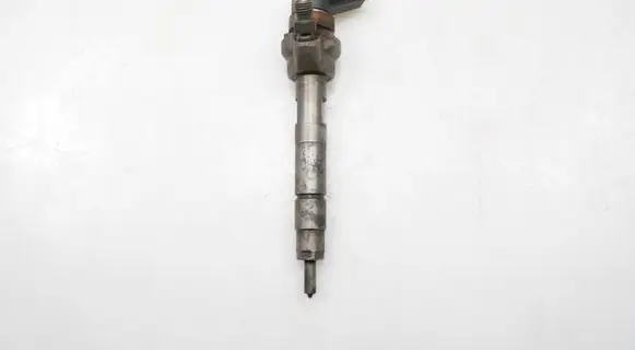BMW 1 E81 E87 Fuel injector 779844604
