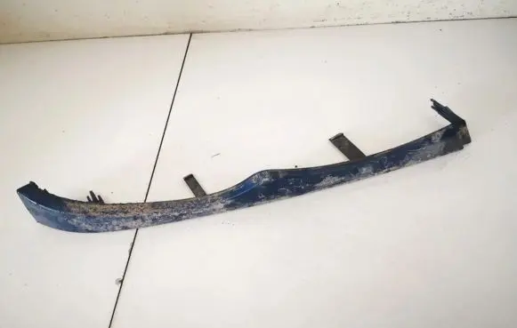 BMW 3 E46 Under headlight/headlamp trim 51137030551 51137-030-554