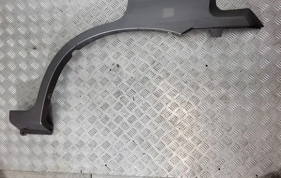 Hyundai Terracan Rear arch trim 