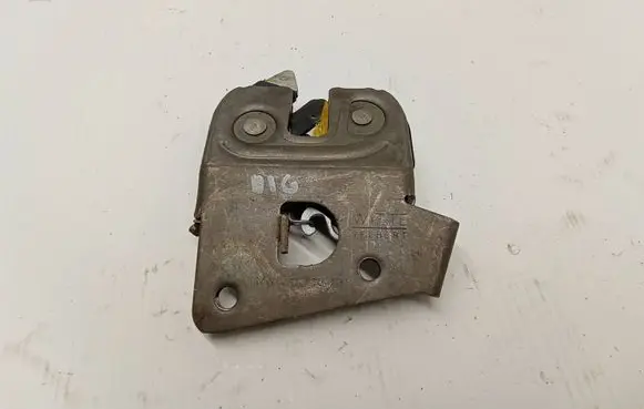 BMW 5 GT F07 Seat back rest lock catch 7112863