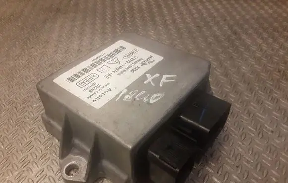 Jaguar XF X250 Airbag control unit/module 8X2314D374AE