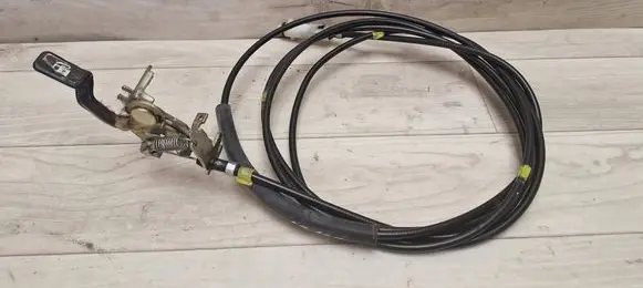 Toyota Corolla Verso AR10 Fuel cap release pull handle 