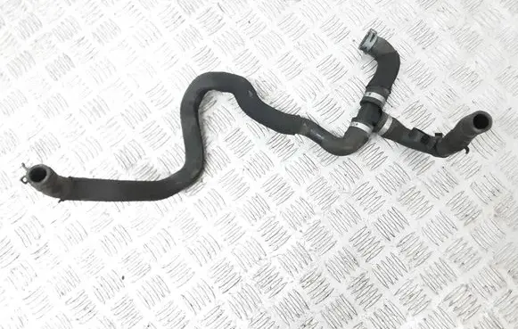 Audi A8 S8 D4 4H Engine coolant pipe/hose 