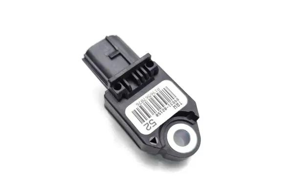 Toyota Avensis T270 Airbag deployment crash/impact sensor 89831-02150