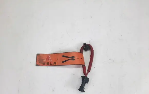 Tesla Model S Battery relay fuse 101558500A