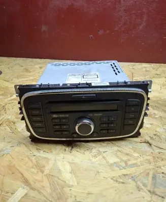 Ford Focus Radio/CD/DVD/GPS head unit BS7T18C815AG