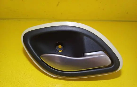 Renault Espace IV Rear door interior handle 8200000724D