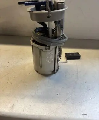 Volkswagen Golf IV In-tank fuel pump 220212001001