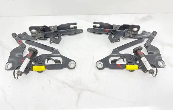 BMW 5 F10 F11 Engine bonnet/hood hinges 7249887 7249888