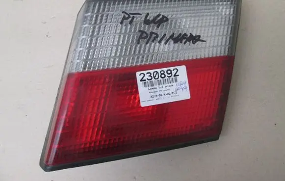Nissan Primera Rear/tail lights