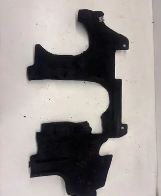 Jeep Grand Cherokee WL Front wheel arch liner splash guards 712AA