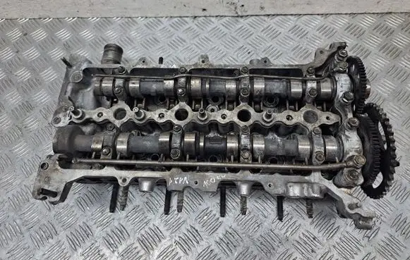 Toyota Corolla Verso AR10 Engine head 1110129555 1110109355 42J02028