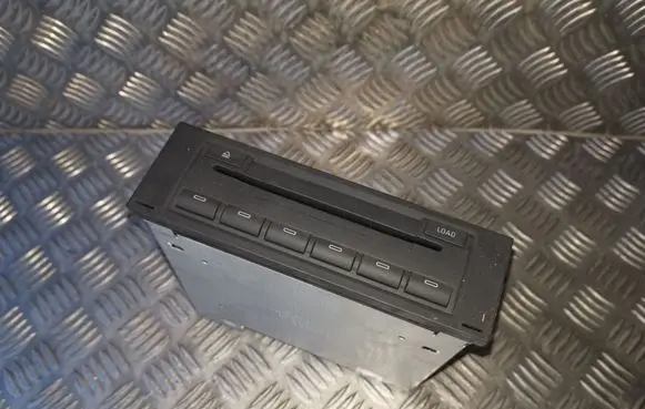 CD/DVD changer
