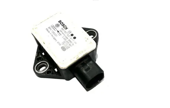Audi A4 S4 B8 8K ESP acceleration yaw rate sensor 8K0907637A 7011235 0265005667