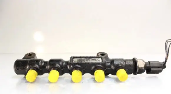 Peugeot Partner Fuel main line pipe