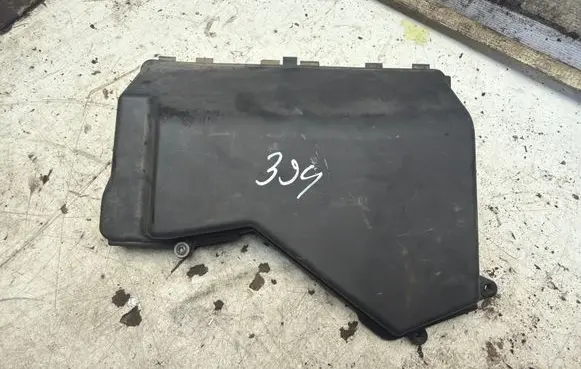 BMW 5 E60 E61 Fuse box cover 7521582