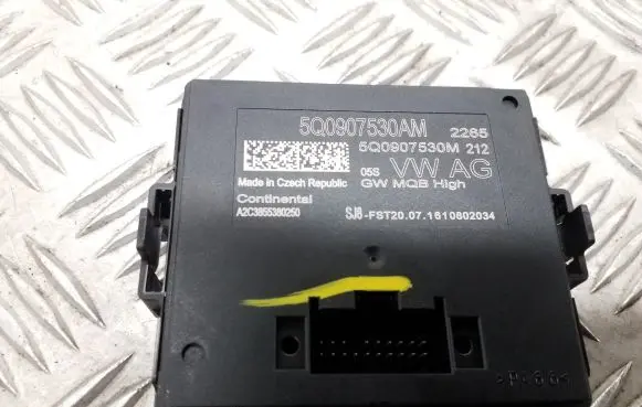 Skoda Superb B8 (3V) Gateway control module 5Q0907530AM