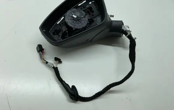 Volkswagen Tiguan Front door electric wing mirror 571857501DD