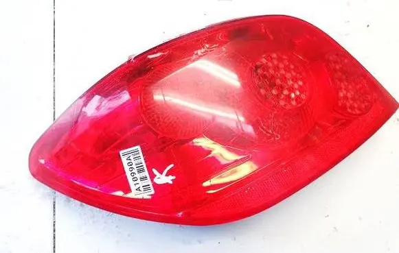 Peugeot 307 Rear/tail lights 2570G