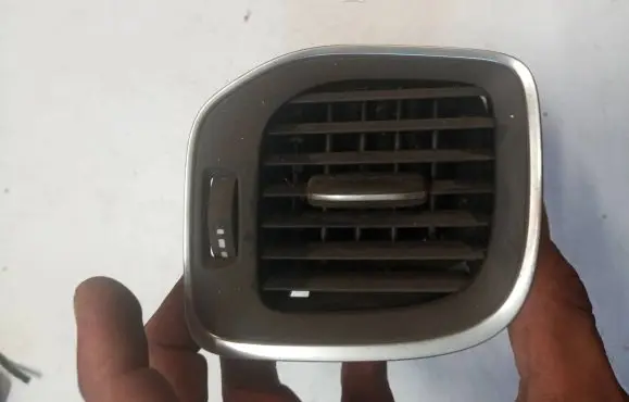 Volvo S60 Dashboard side air vent grill/cover trim 1281851