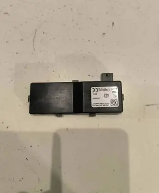 Opel Insignia A Antenna control unit 13503204 F00HJ00491 DL32044Z10660107