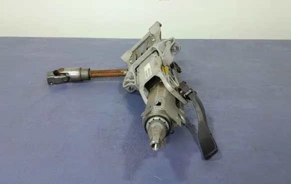 Ford Focus ST Steering wheel axle BV6N-3C529-EA