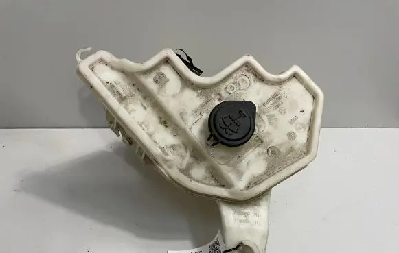 BMW Z4 E89 Windshield washer fluid reservoir/tank 7192850