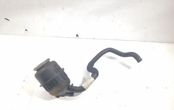 Power steering fluid tank/reservoir